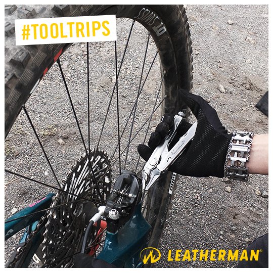 LeathermanGer's tweet photo. Was würde Radsportler Daniel Schaefer nur ohne seine "Leathermänner" tun? 🚴‍♂️ Auf jeden Fall nicht mal eben unterwegs die Bremsscheibe geradebiegen. #ToolTrips #LeathermanDE https://t.co/8vJcsOoLfv