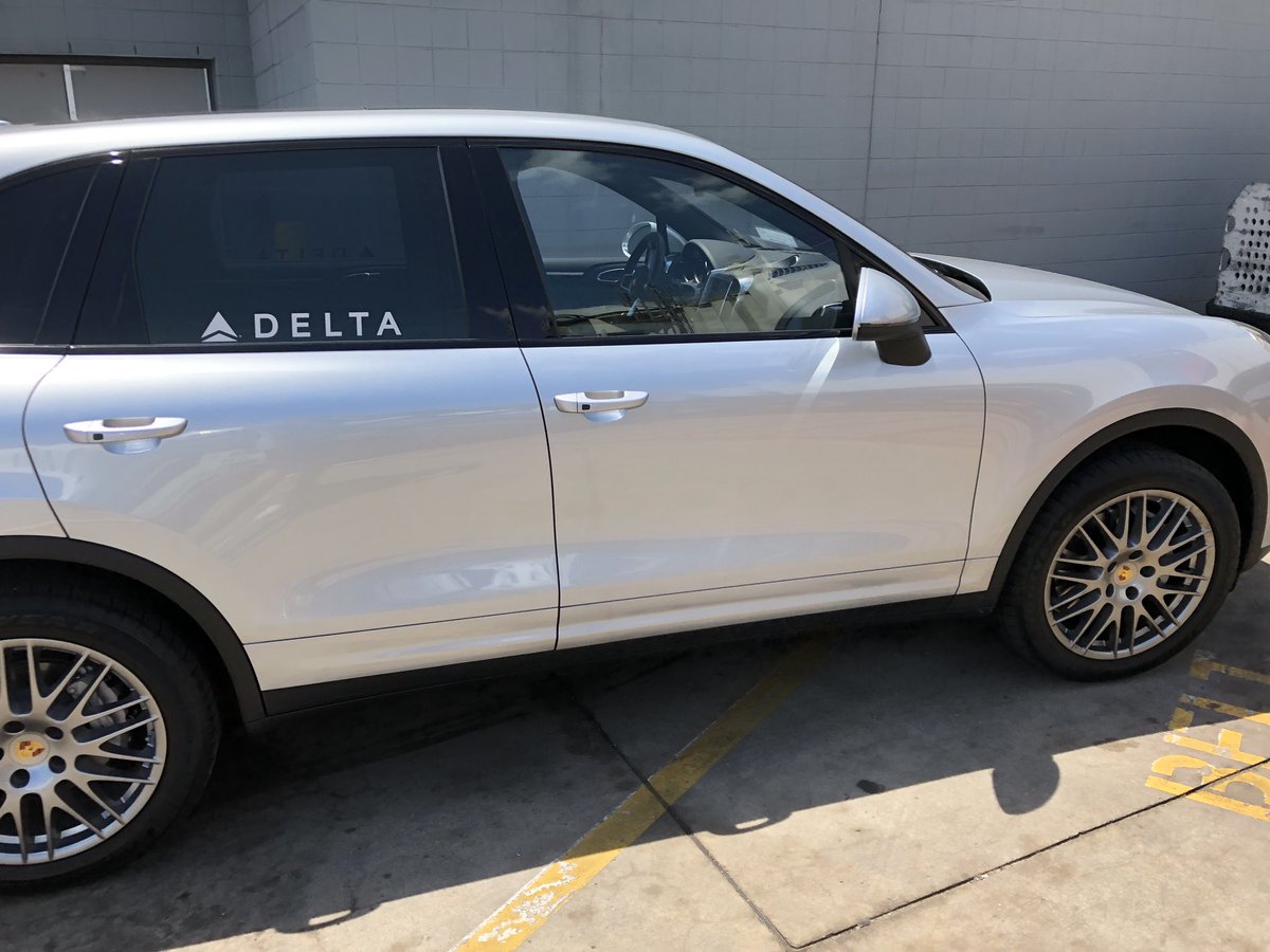 JoshAsche's tweet image. Thank you @Delta for the awesome ride to my gate!!  Made my tight connection painless!!