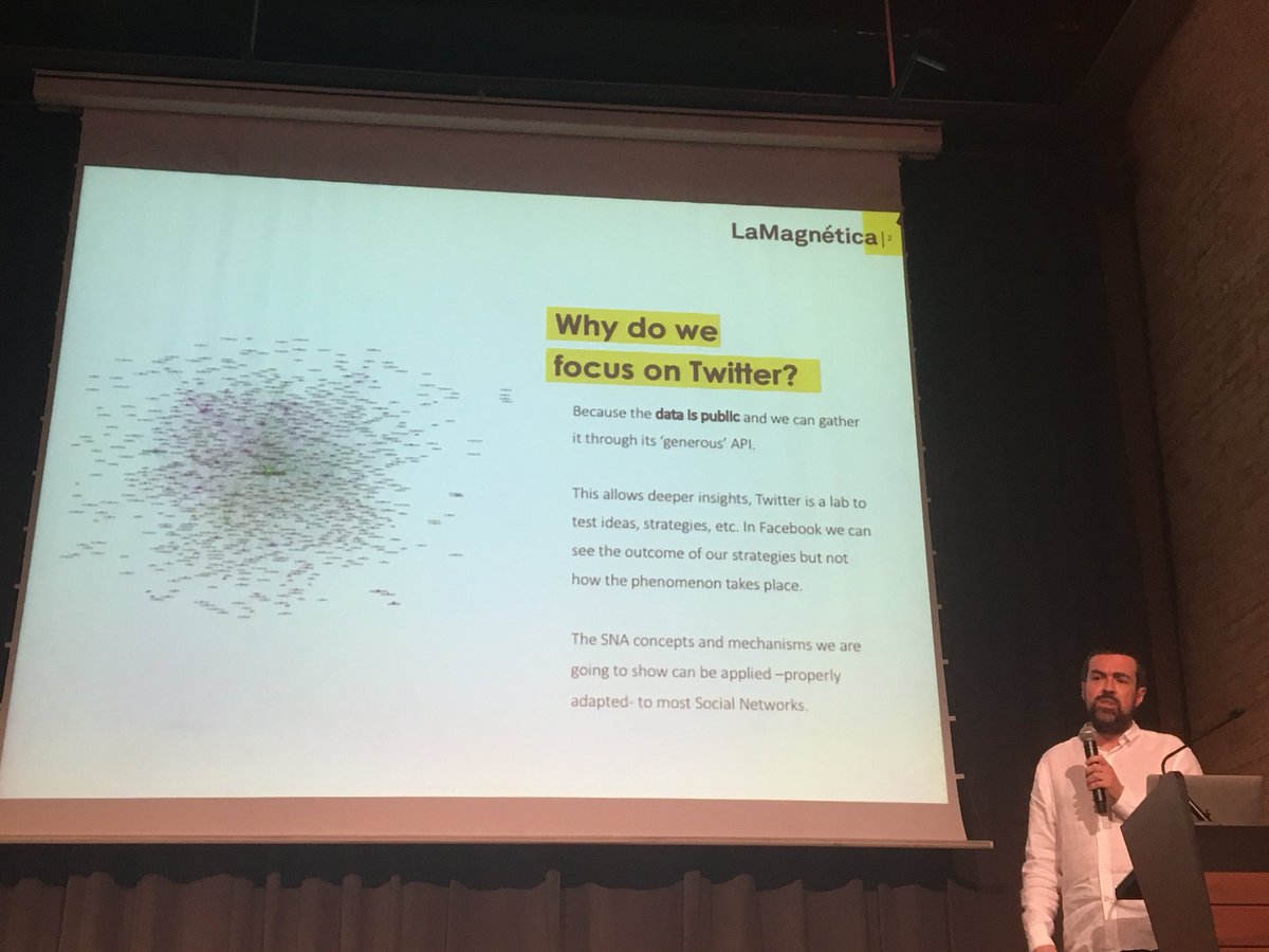 mcrosasb's tweet photo. #databeersbcn with @lamagnetica on analysing data through Twitter. @thealicelab you’re missing it! Next one should be @sibilarecom https://t.co/qFIQTjKcra