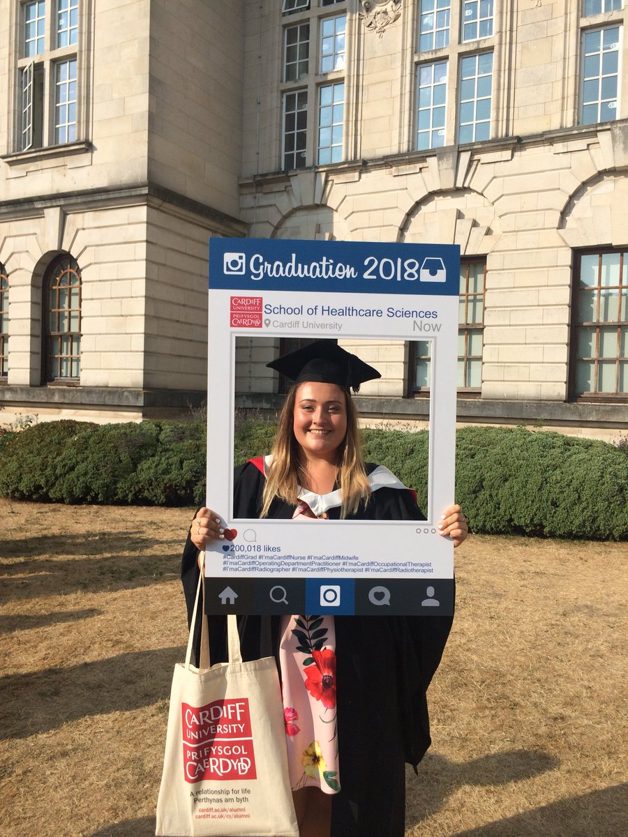 Sarah Woolley Ellewooll Twitter