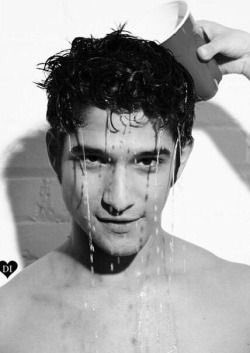 vivodiansja's tweet photo. TYLER POSEY
#rt Hot 
#fav not https://t.co/0uiBYpykOk