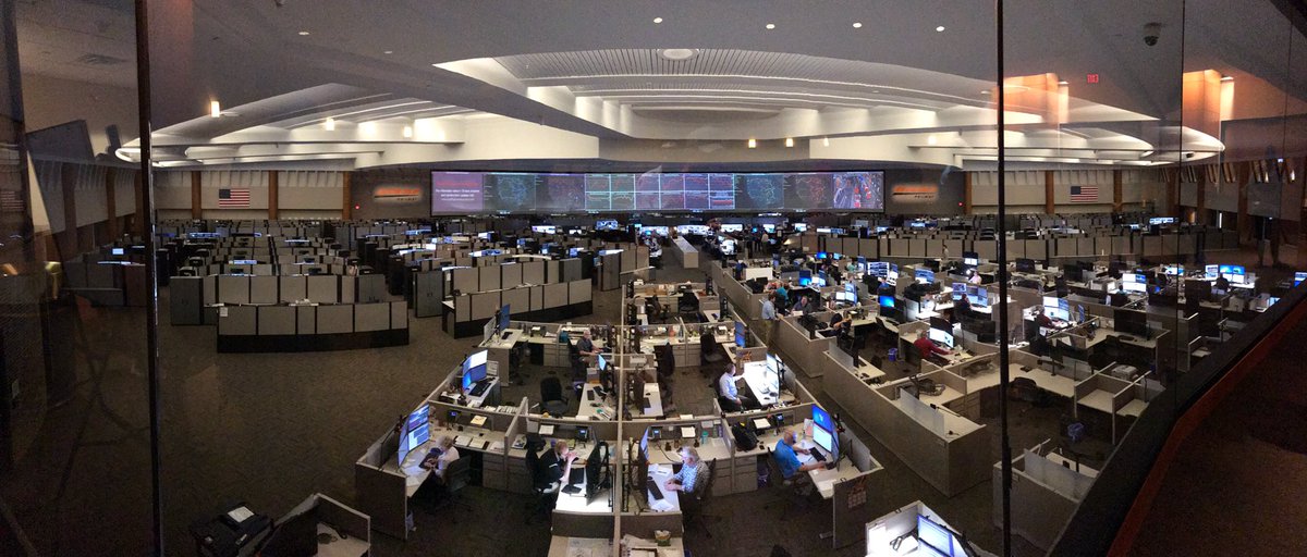AALPClass's tweet photo. The @BNSFRailway is the largest railway system in North America to handle Agricultural products. #NAST18 #AALP17 #AALPinTexas https://t.co/MTAaK0E7dn