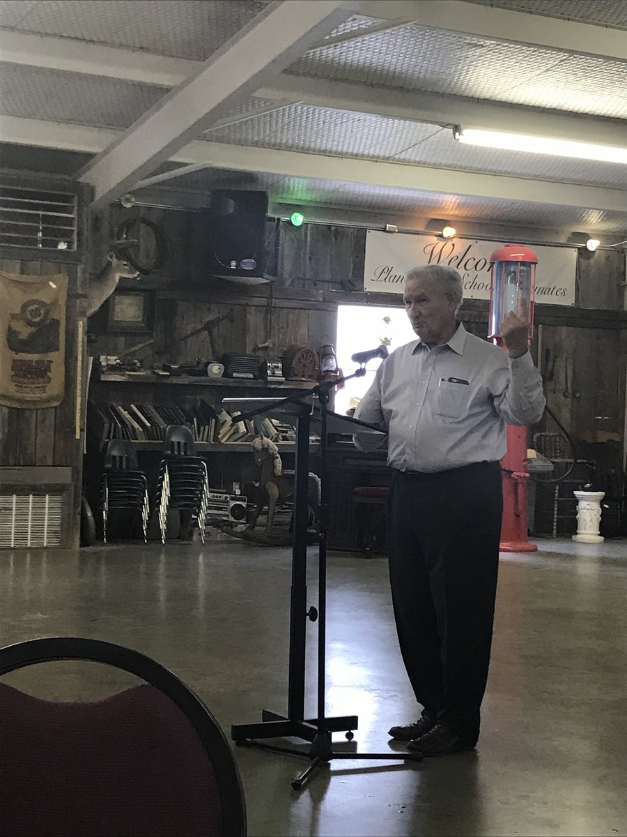 AALPClass's tweet photo. One of our final stops on our #NAST18 study tour was to meet with the chairman of the Texas Agricultural Lifetime Leadership #TALLprogram - Jim Prewitt who provided leadership insights and how to make the most of connections and networks #AALPinTexas #AALP17 https://t.co/M27N4bp8dq