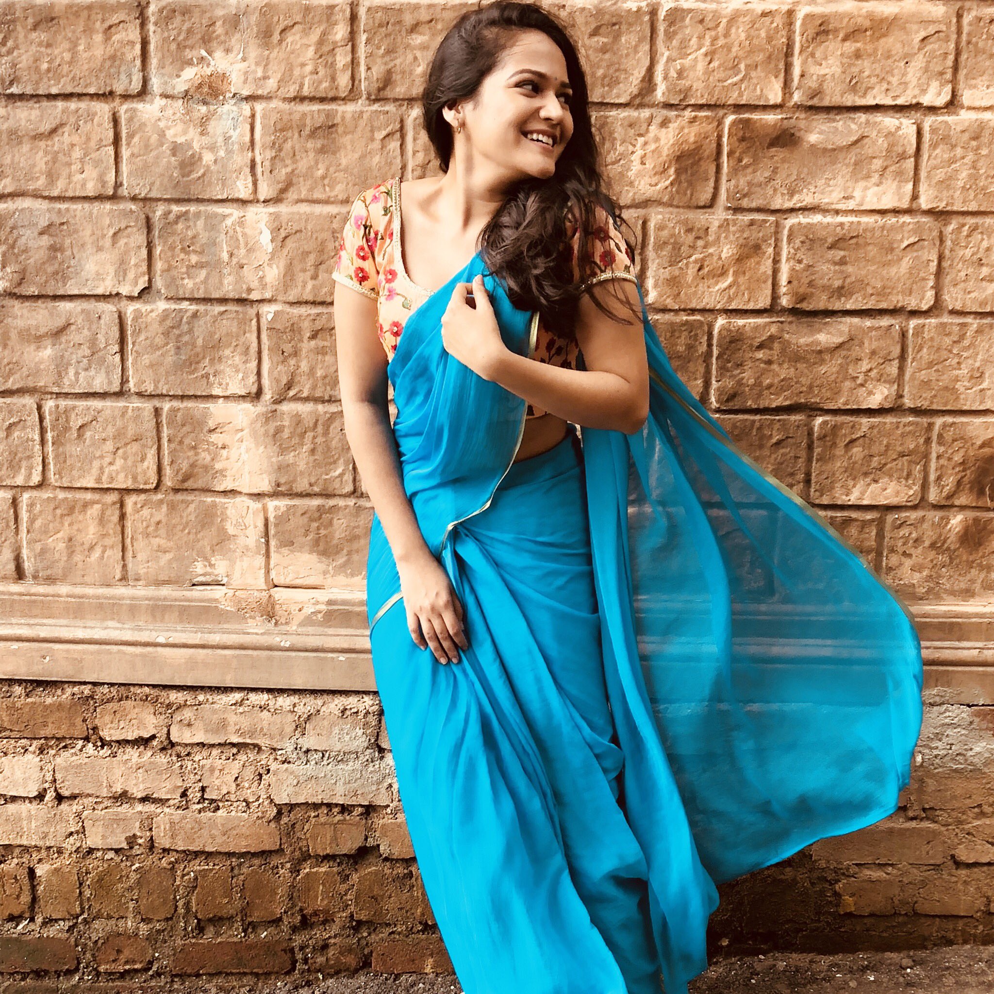 Ayesha Kaduskar On Twittersexiezpix Web Porn