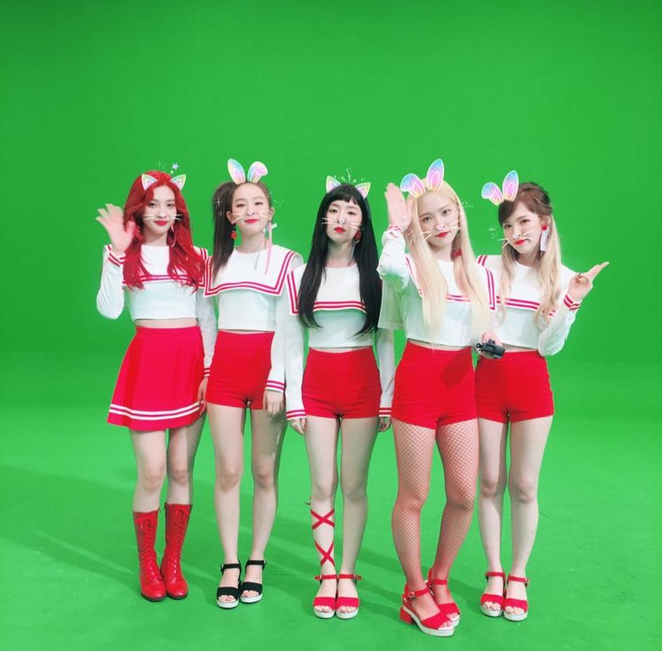 sewuIgi's tweet photo. saudade de vcs e saudade da era icônica que foi red flavor 💚💖💙💛💜): https://t.co/GNEs5CffEJ