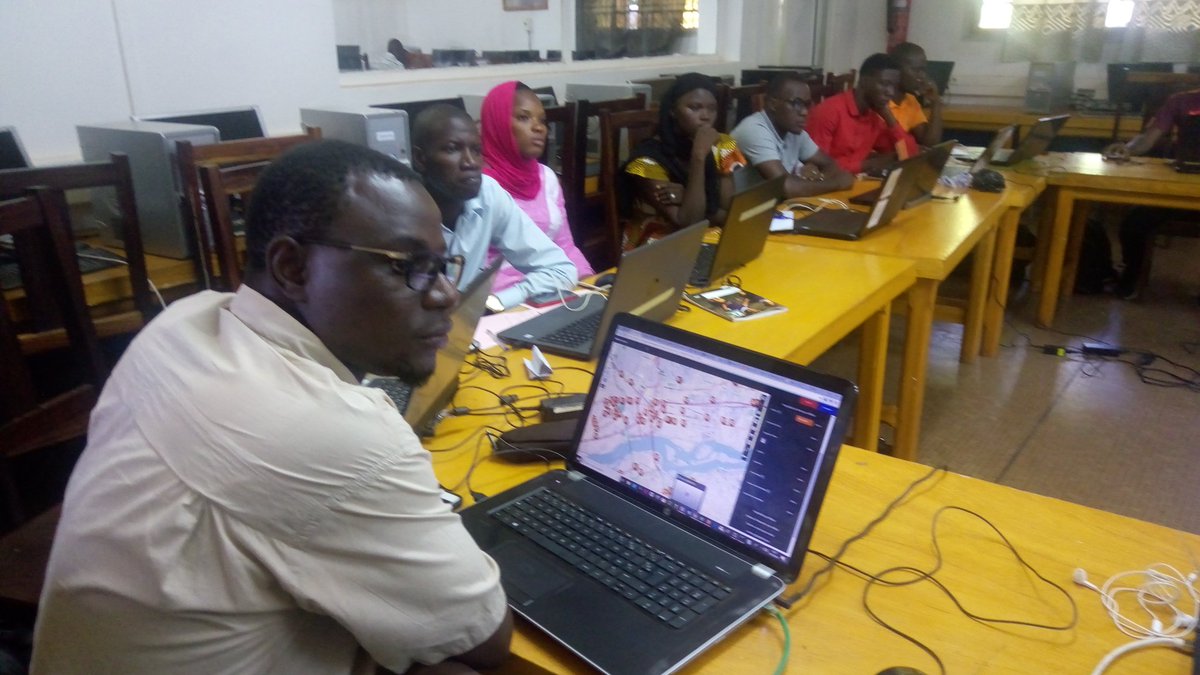 Honorable_Nath's tweet photo. Students are reusing #OSM data to make #WebMaps with #Umap tools.
@OSM_Mali
@hotosm
@ProjetEOF
@absaliou
#LesLibresGeographes
#VIF2018
#OIF 
#ActionOSM_FST2018 https://t.co/CO9vs7kPXK