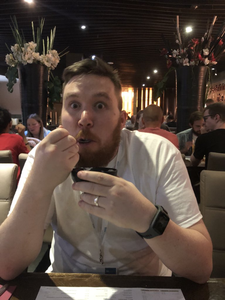 Selma_Rut83's tweet photo. @Dr_PhilClarke sure is enjoying his ice cream ๐ฆ the story is that itโs THE best ice cream ๐ค @DerbyUniOnline #udolpip #udolpsych #pipweek #icecream https://t.co/cet94XhQ3T