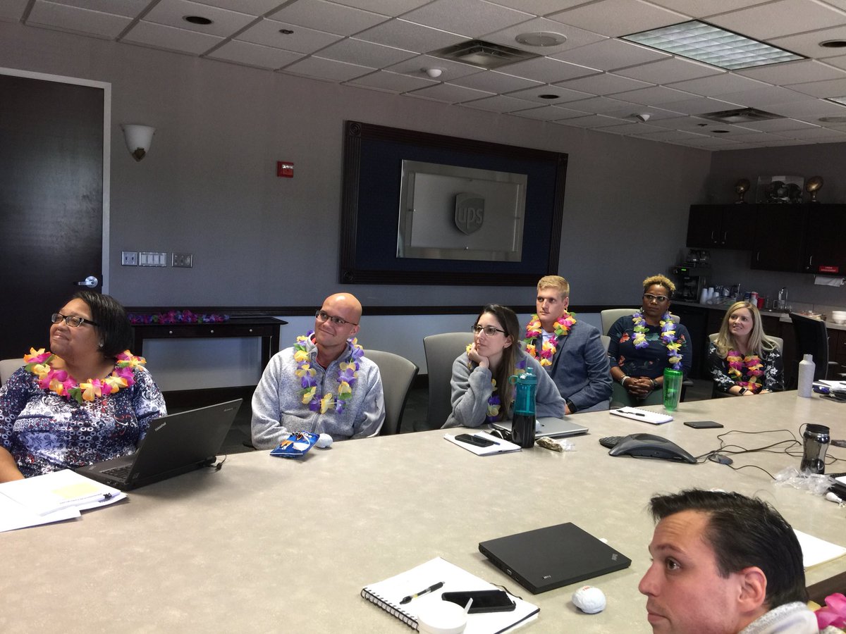 AllenWoodretta's tweet photo. #TedatUPS  @MidSouthUPSers look at the smiling faces at Ted At UPS. https://t.co/NhA1paTghB
