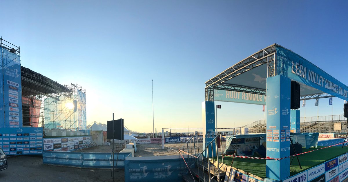 Da oggi sotto il sole di #Riccione per la terza tappa Samsung Lega Volley Summer Tour in programma sabato e domenica! #LVST18 🎤🏐 #speaker #giuseppeneglistadi