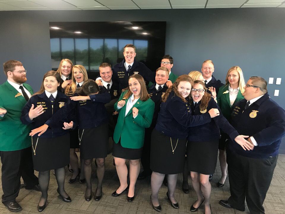 Huge thank you to @KYFB for hosting the @KentuckyFFA and @KY4H State Officer teams today! We had a great time learning about all that Kentucky Farm Bureau does for agriculture, and how we can all #LeadWhereYouStand.