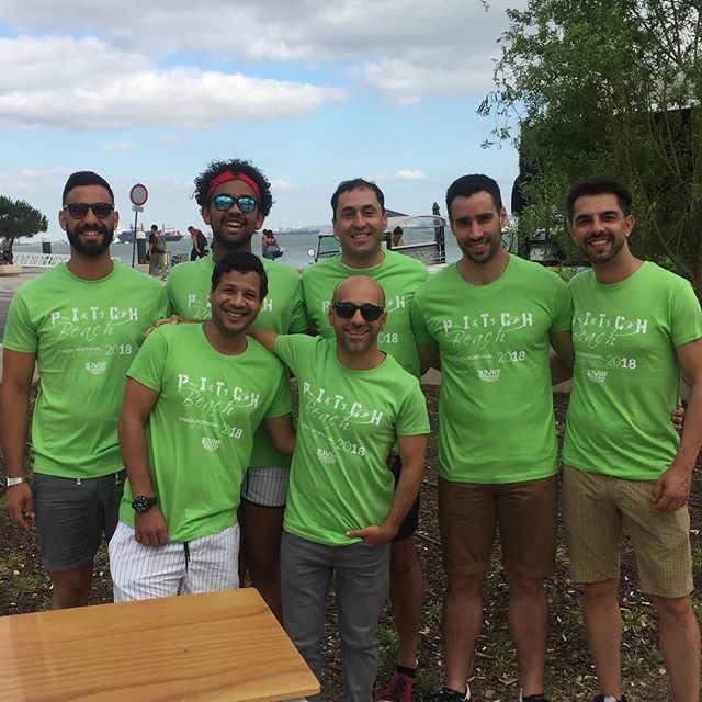 bjwhfsportsclub's tweet photo. Our volunteers are ready for you! Time for welcome cocktail!
#bjwhf #pitchbeach https://t.co/vSGWTq9OMu https://t.co/VL8dv38LZP