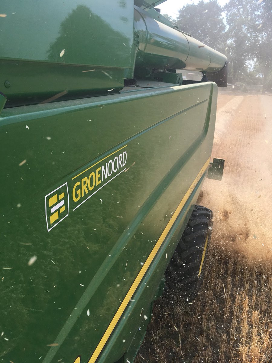 robinbosss's tweet photo. Afgelopen dagen weer volop drukte met #farmsight #support in de graan oogst! #opbrengstmeting #guidance #MachineOptimization https://t.co/TjBJzCODvg