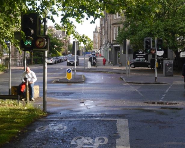 Tell us how you think we can improve the route between the Meadows + George Street for cycling + walking as part of the Streets for People scheme - our project team will be out + about this Saturday near Greyfriars Bobby, 10am - 3pm bit.ly/2O306VZ