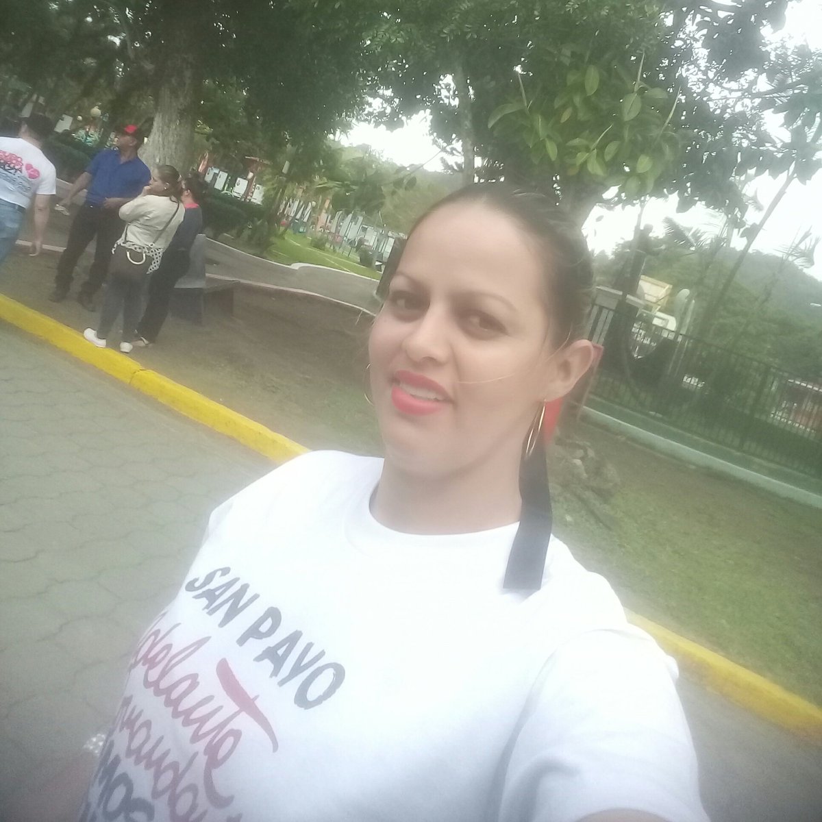Marisel28750754's tweet photo. #NuevaFotoDePerfil https://t.co/TgIMFSVwc4