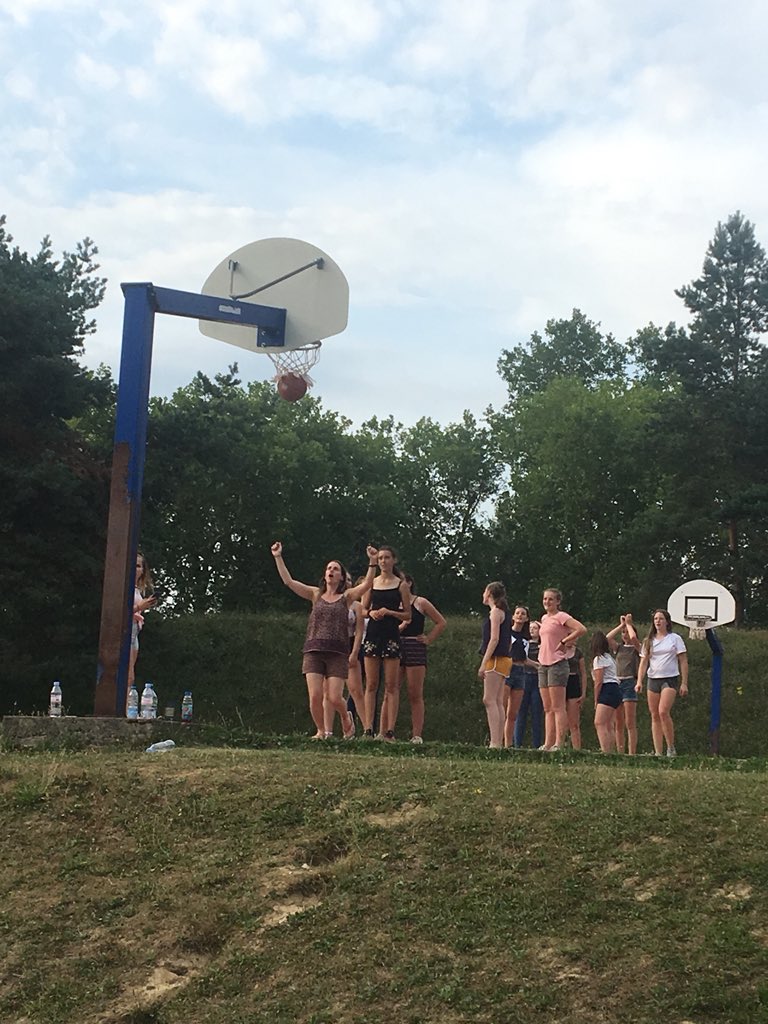 BuilthHS's tweet photo. Mrs Phillips is showing off her Netball skills!!! Da iawn Gôôôôôl!!!! Gooooooaaaaaaal!!! #Paris #BWHSonTour https://t.co/bXcuzCHl2F