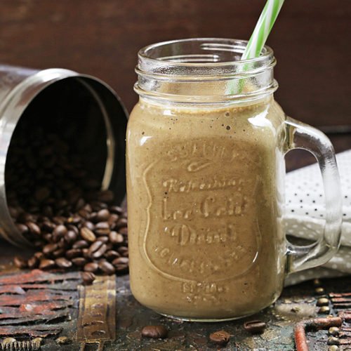 zestforlifenyc's tweet photo. @ShakleeHQ #Shaklee - Shake of the WEEK!
Ingredients:
* 2 scoops Shaklee #Chocolate #LifeShake
* 8 oz non fat milk (low-fat soy milk can also be used)
* ¼ tsp instant #coffee
Directions:
Put in all the ingredients in a blender with ice & Enjoy! https://t.co/VYr6e1t2Qq