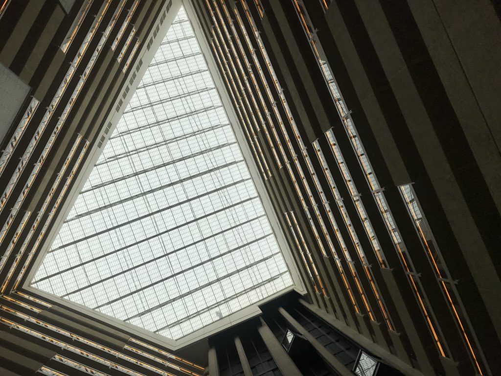 Garcialcubo's tweet image. I’ve seen things you people never believe! 😃 #AppleADEChat #EveryoneCanCreate #ADE2018