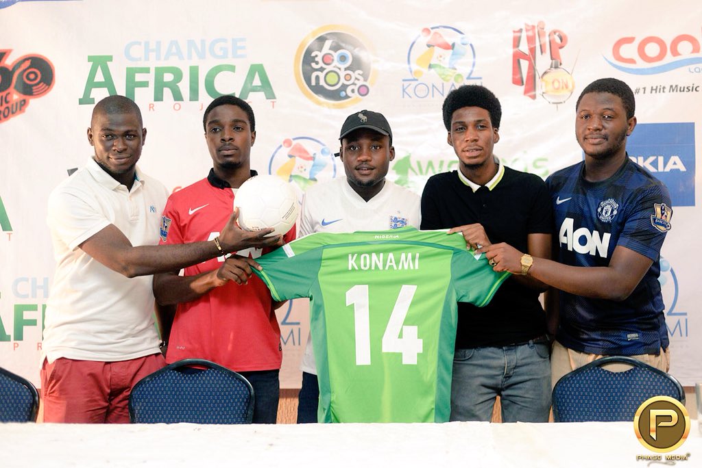OlamideOlabisi_'s tweet photo. Time flies, but there’s enough time to enjoy what you love. 5 years of creating happiness with the best guys. Big congratulations ⚽️ @Konamiiafrica #Konamiiat5 #BuildingInstitutions 💡 https://t.co/fia9bVqTWk