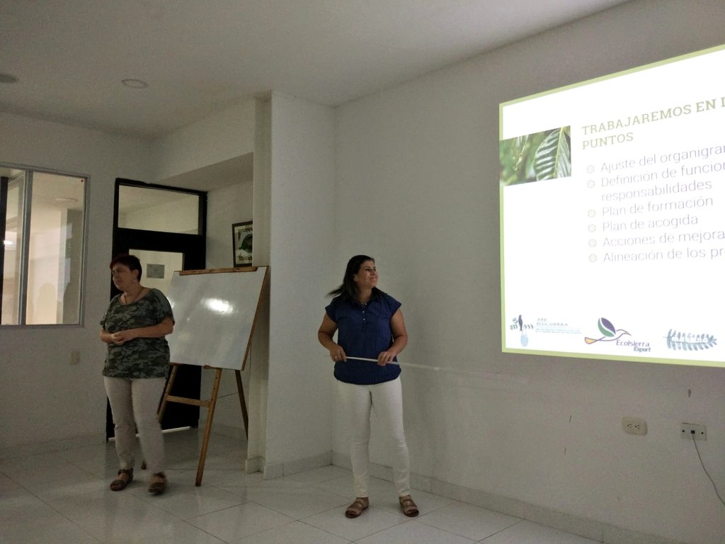 Un privilegio trabajar con este grupo humano de <a href="/REDECOLSIERRA/">RED ECOLSIERRA</a> que tendrá ahora la oportunidad de contar con un nuevo área de RRHH.