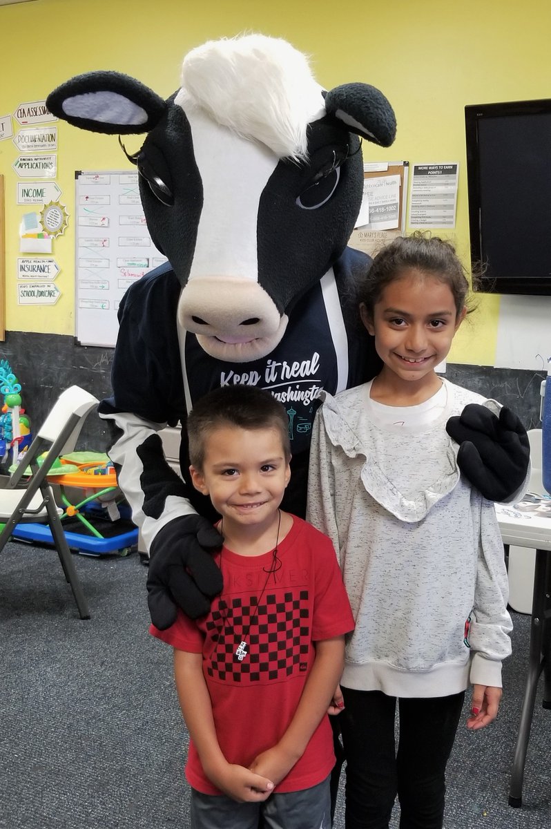 Dairy Farmers of WA (@wadairyfarmers) on Twitter photo Thank you <a href="/MarysPlaceWA/">Mary's Place</a> for welcoming us and Ruby so we could #scoopitforward! We had such a wonderful time getting to know everyone and sharing some ice cream on a hot day!
#wamilksplash #NationalIceCreamMonth #undeniablydairy Thank you <a href="/MarysPlaceWA/">Mary's Place</a> for welcoming us and Ruby so we could #scoopitforward! We had such a wonderful time getting to know everyone and sharing some ice cream on a hot day!
#wamilksplash #NationalIceCreamMonth #undeniablydairy