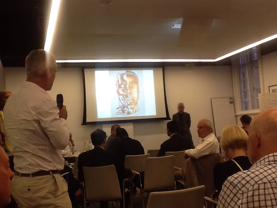 MalikGul's tweet photo. Excellent, thoughtful discussion on health collaboration across primary care, public health and community @rcgp launching Professor Paul Thomas new book https://t.co/6tpmndgm2J @Imperial_PCPH https://t.co/iyQhK8AOB0