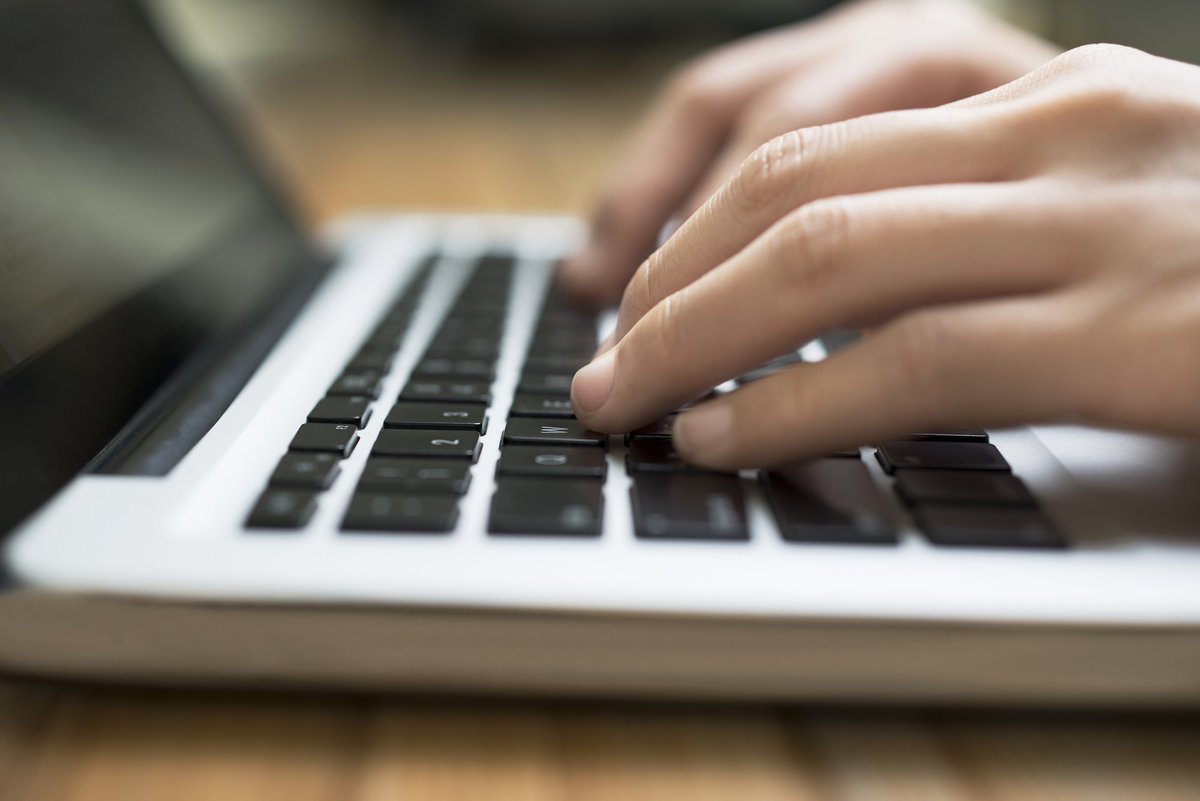 WeCo5's tweet image. 7% of working-age adults in the US, UK, and Canada have “severe dexterity difficulties.” This would make them “unlikely to use a mouse, and rely on the keyboard instead.” A developer who did her own expericent--great read! ow.ly/QeGQ30kZS4i #keyboardaccessibility #a11y