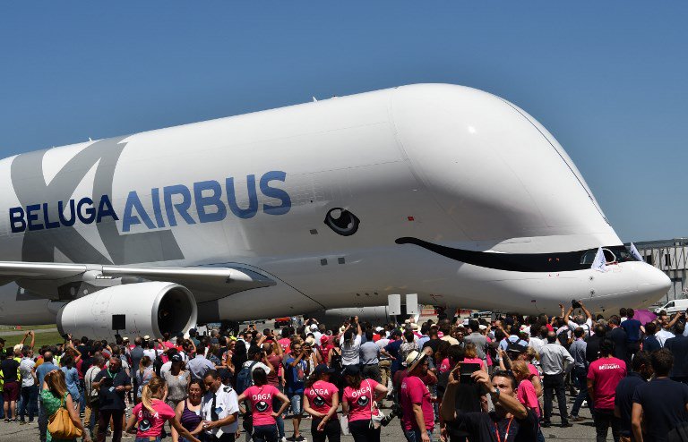 ZacatecasImagen's tweet photo. #TodoDeTodo Airbus estrenó avión: el nuevo Beluga XL es uno de las aeronaves más grandes y tiene forma de ballena sonriente https://t.co/fWZAwLo31w https://t.co/d1fsfB7WOi