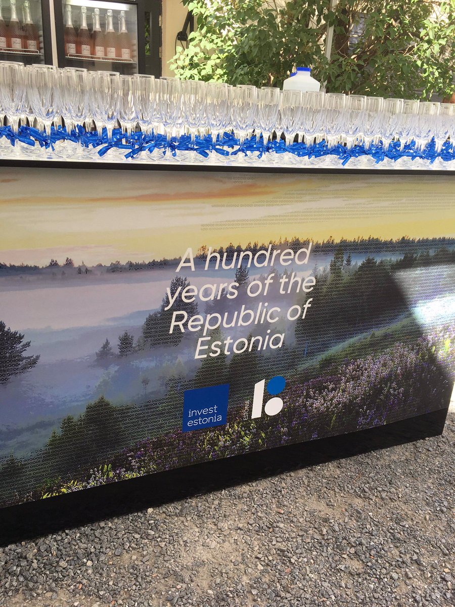 EstoniaInvest's tweet photo. Celebrating #Estonia100 @SuomiAreena with friends @Miltton #investinestonia #visitestonia #lamuu https://t.co/jv4tB4zx3Y