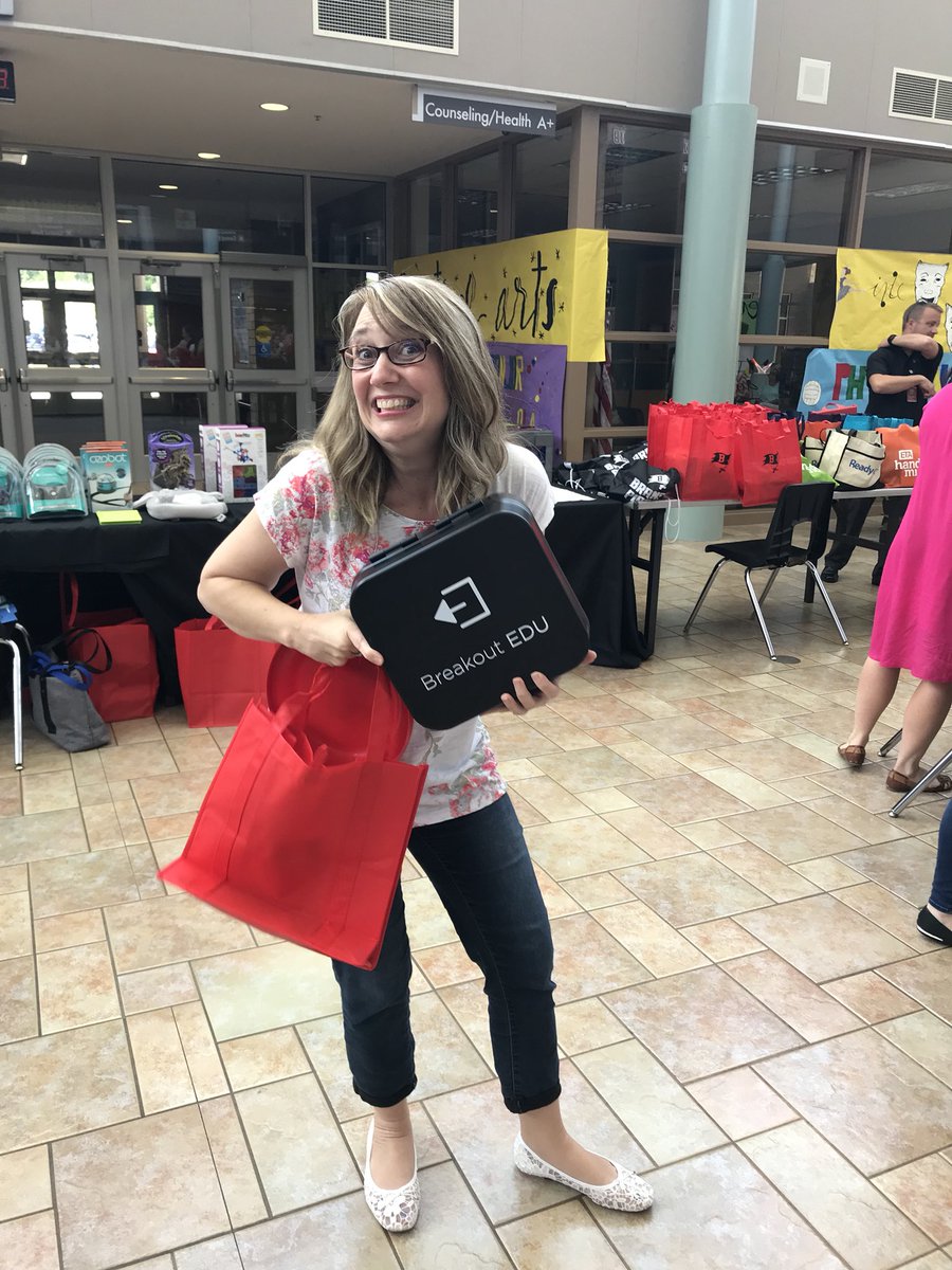 houstonk07's tweet photo. When you win EXACTLY what you wanted! #BSDTLI18 #BIrocks https://t.co/abiDescS1t