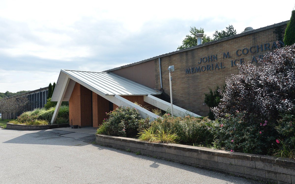GoErie's tweet photo. Erie's JMC Ice Arena gets $2 million renovation grant https://t.co/4EMCgtDyoJ https://t.co/v4VifLbHxw
