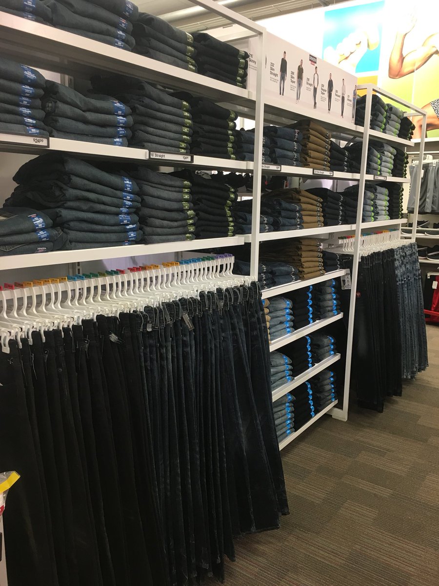 DanielleS680's tweet photo. Denizen section complete in men’s for back to school! #Target #TargetStyle #T2324 #Denizen #BTS #edging https://t.co/yP4UENm8Nr