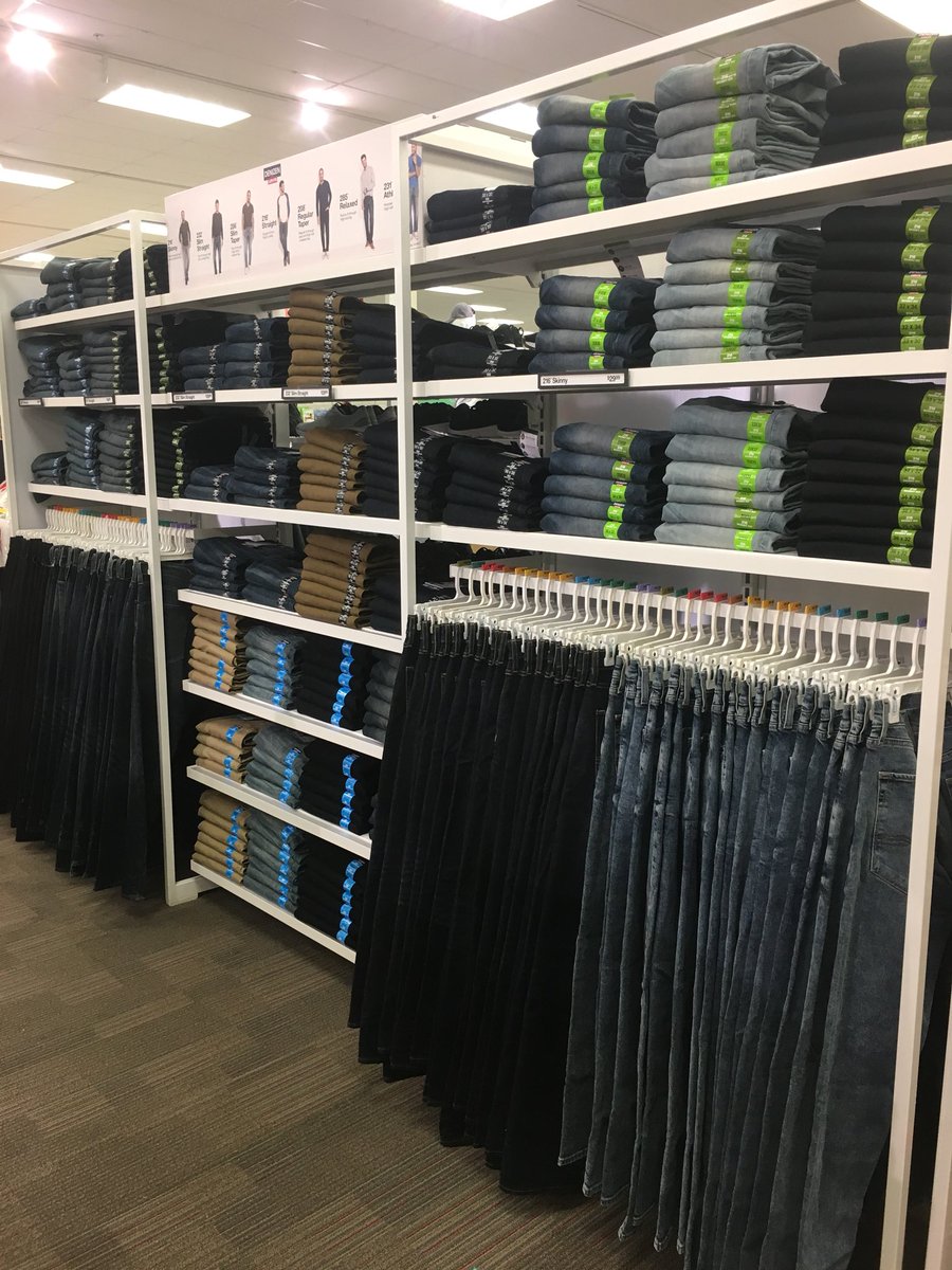 DanielleS680's tweet photo. Denizen section complete in men’s for back to school! #Target #TargetStyle #T2324 #Denizen #BTS #edging https://t.co/yP4UENm8Nr