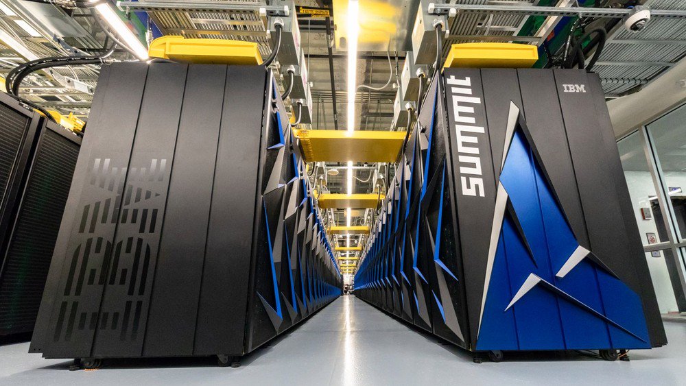 brunoft_ibm's tweet image. Sete curiosidades sobre Summit, o supercomputador mais rápido do mundo trap.it/sGLTs
