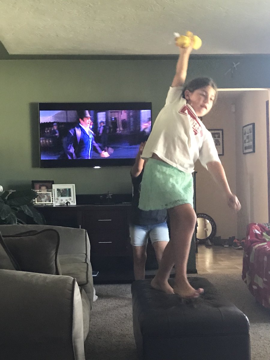 AnjieCaff50's tweet image. These two are ecstatic!  A perfect gift from a best friend!  #happiness #TheGreatestShowman #dancingfools