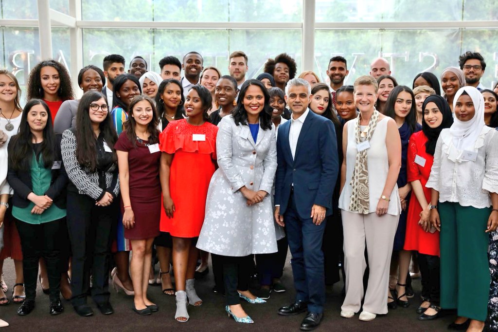 SadiqKhan's tweet photo. Young Londoners are the future of our city - and over the past decade @UpRising_UK have given thousands of young people across our city the opportunity to flourish and thrive. 

Great to join @rushanaraali to celebrate their achievements tonight. 

#UpRisingAt10 #DareToDream https://t.co/KomQyyTLXm
