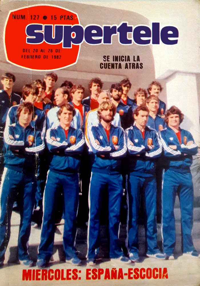 ColeccionTV's tweet photo. 1982 fue el año de (Mundial aparte) de los spoilers en las portadas televisivas. #Supertele, al igual que TP, nos anunció la muerte de Chanquete o el disparo a JR. Además, el #UnDosTres volvió más femenino que nunca.
Recuerda las 52 portadas en el blog!!
https://t.co/4fYoZDwSiL https://t.co/rOlZTNYUBn