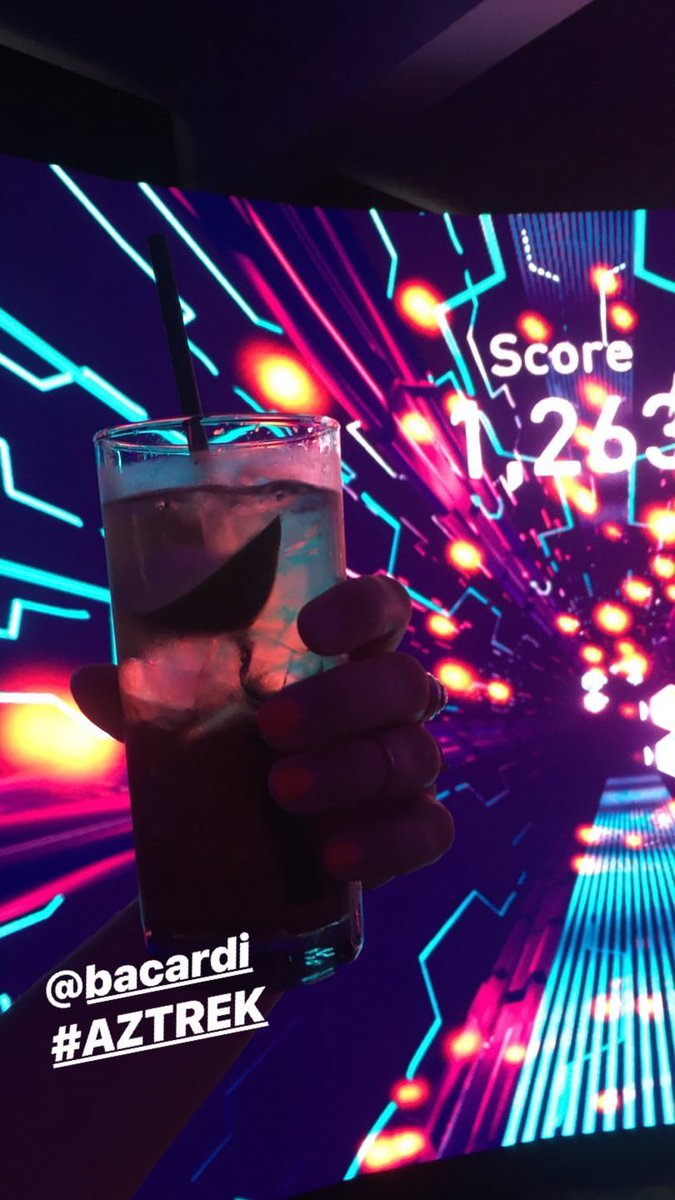 Thank you <a href="/BACARDI/">BACARDI</a> &amp; <a href="/CamdenBrewery/">Camden Town Brewery</a> for the yummy drinks 🍸😍 #aztrek @ReebokClassics