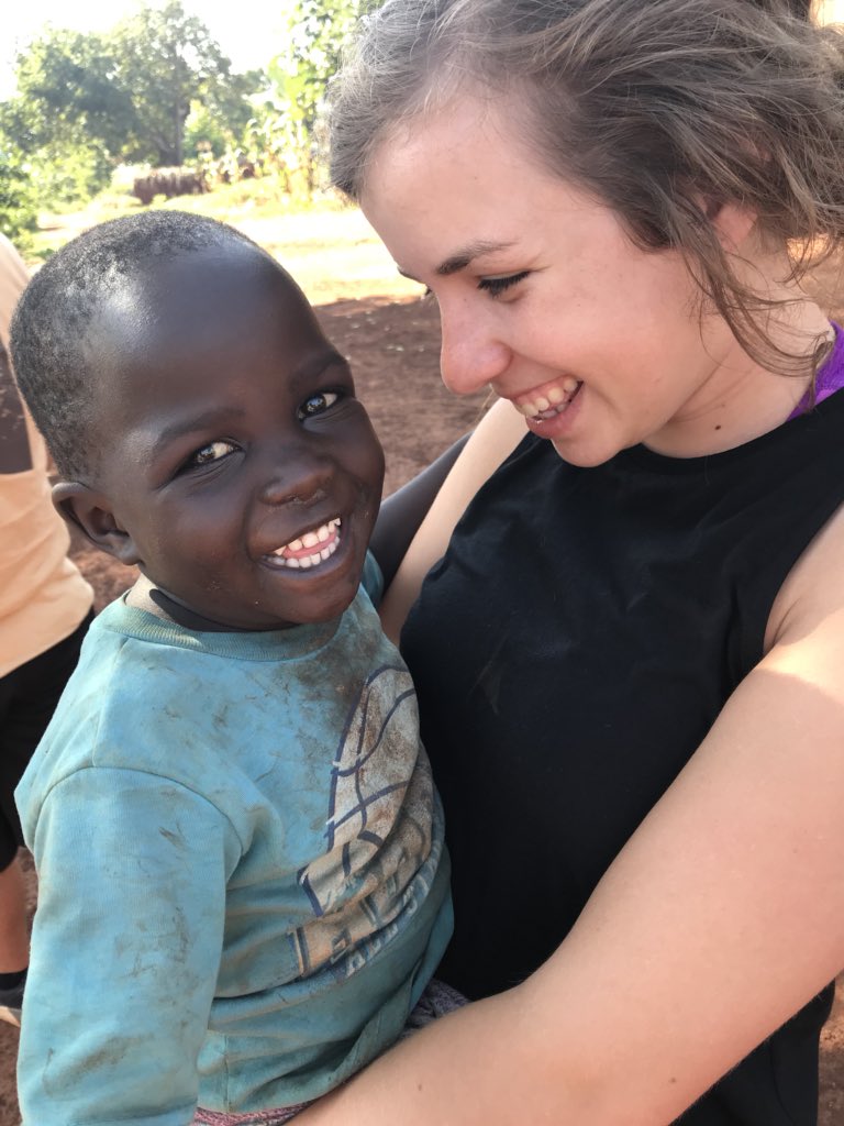 mallory ☼💛 tweet media