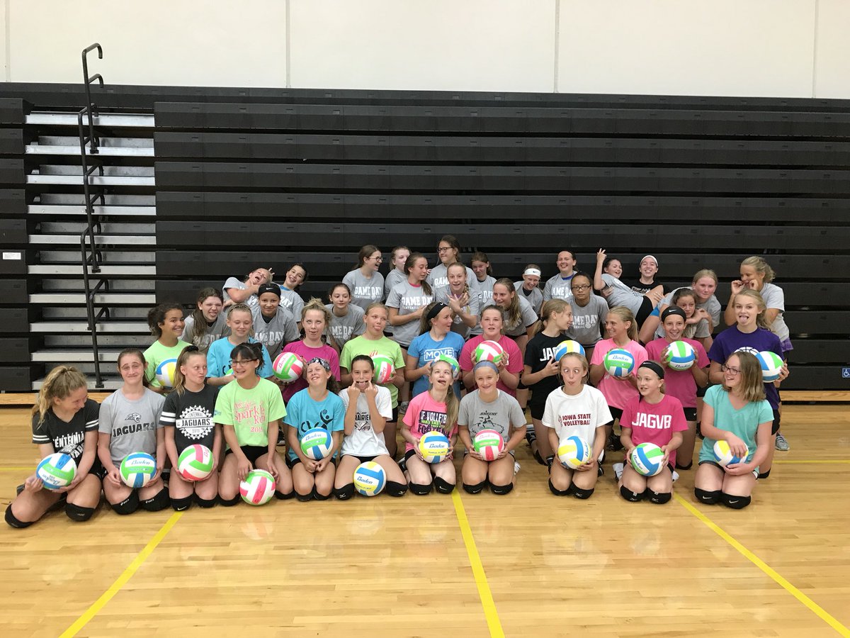 GoJagVB's tweet photo. Last day of camp for the 7th/8th girls! So exciting to see these kids hard at work to get better, while smiling and enjoying a game they/we love! #thankyourparents #weheartvolleyball #vballgame #shirtgame https://t.co/6bfYBzOw6P