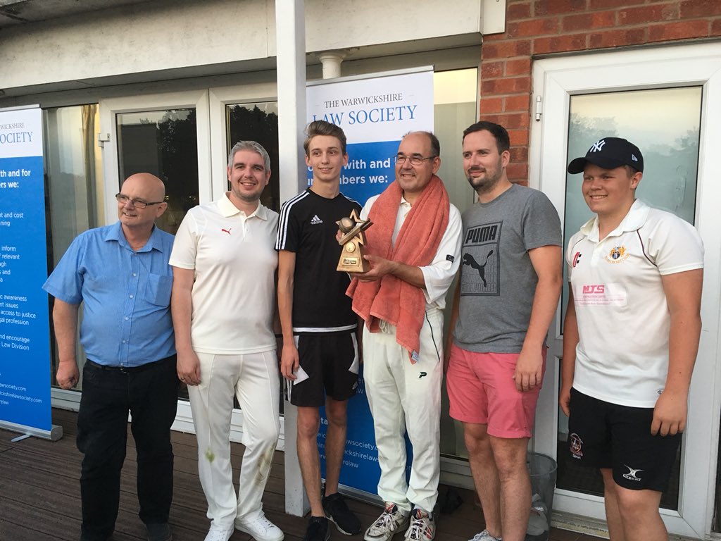 IndexMidlands's tweet photo. Great to win the match! Thanks to all involved @stiveschambers and @Warwickshirelaw . Good to raise money for @TeenageCancer https://t.co/TUGK4DecTe