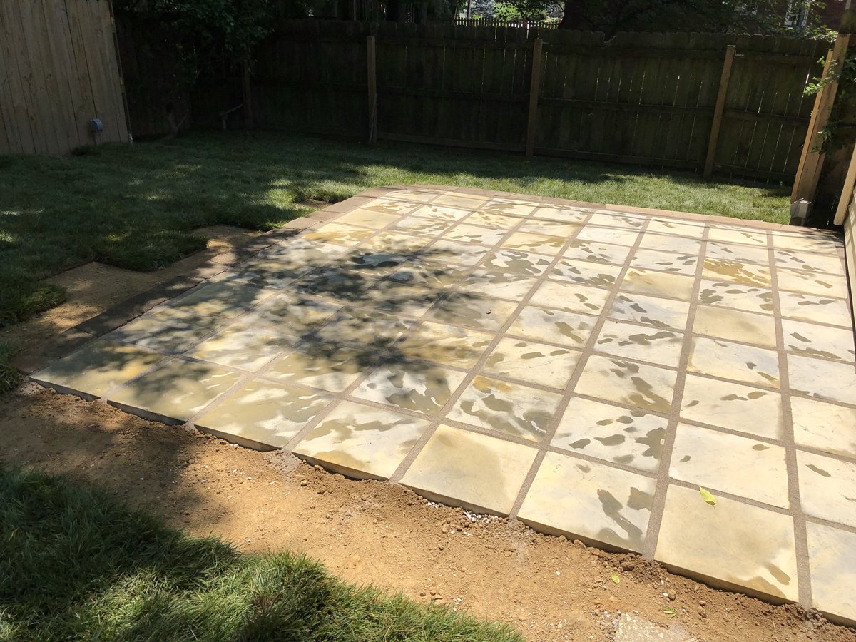 rjbeck77's tweet photo. Our landscape did a great job on transforming this backyard! https://t.co/AOlAU8mhE0