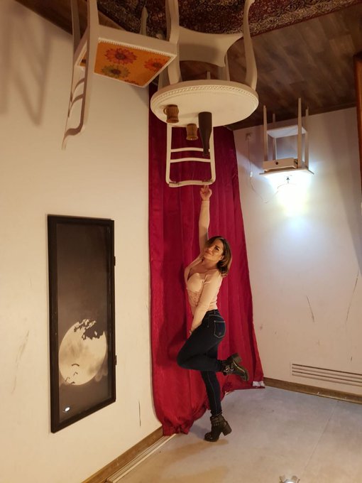 If you didn't know already, i'm gonna admit it now. Yes, i am #SpiderWoman and can effortlessly hang<a href="/tag/spiderwoman"class="tags"><span>#spiderwoman</span></a>