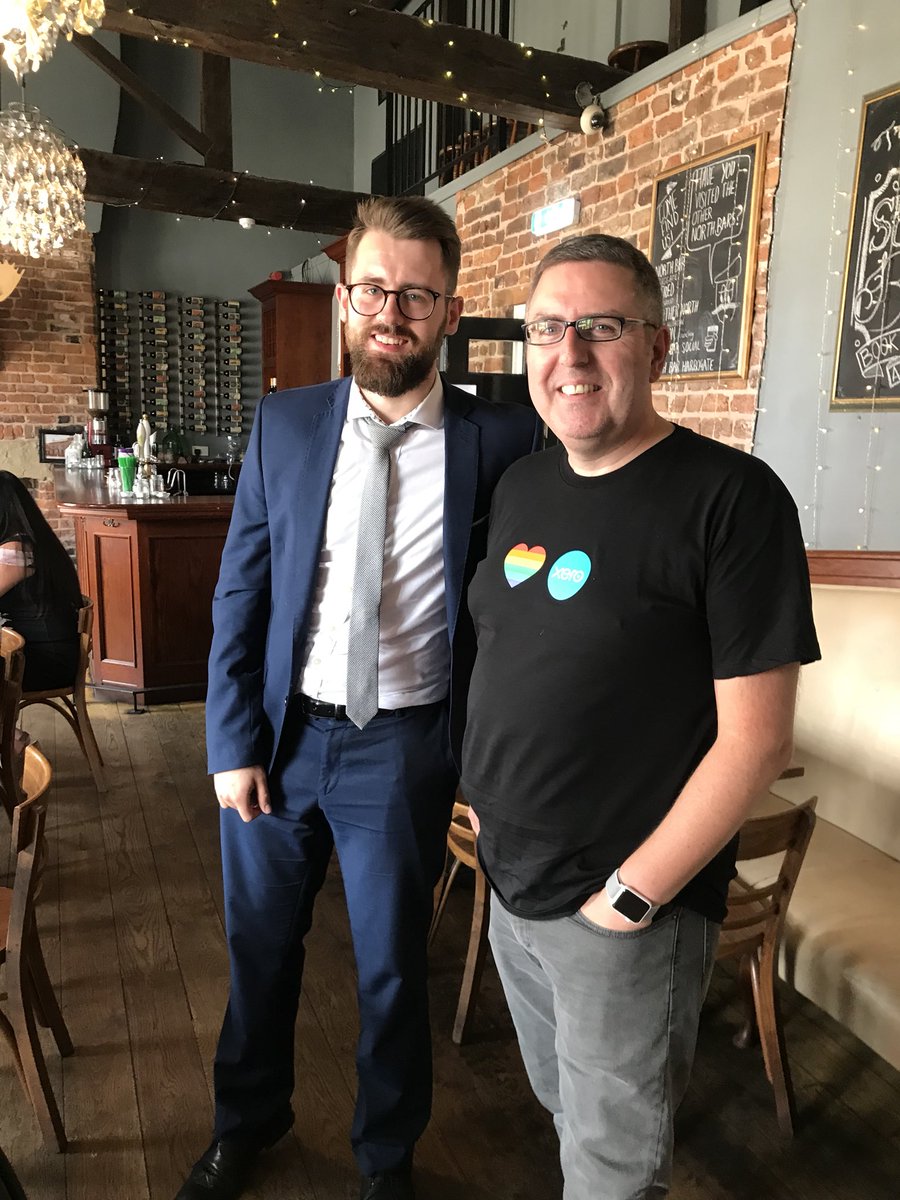 AW_HarryC's tweet photo. Cracking day with other leading Xero partners and @garyturner discussing the future of MTD, Xero and other add-ons adding value to our clients 💭💻📈 exciting times! food was special too 👍 @CrossKeysLeeds 

#xeroaccountants #cloudaccounting #armstrongwatson https://t.co/i8820RdwQH