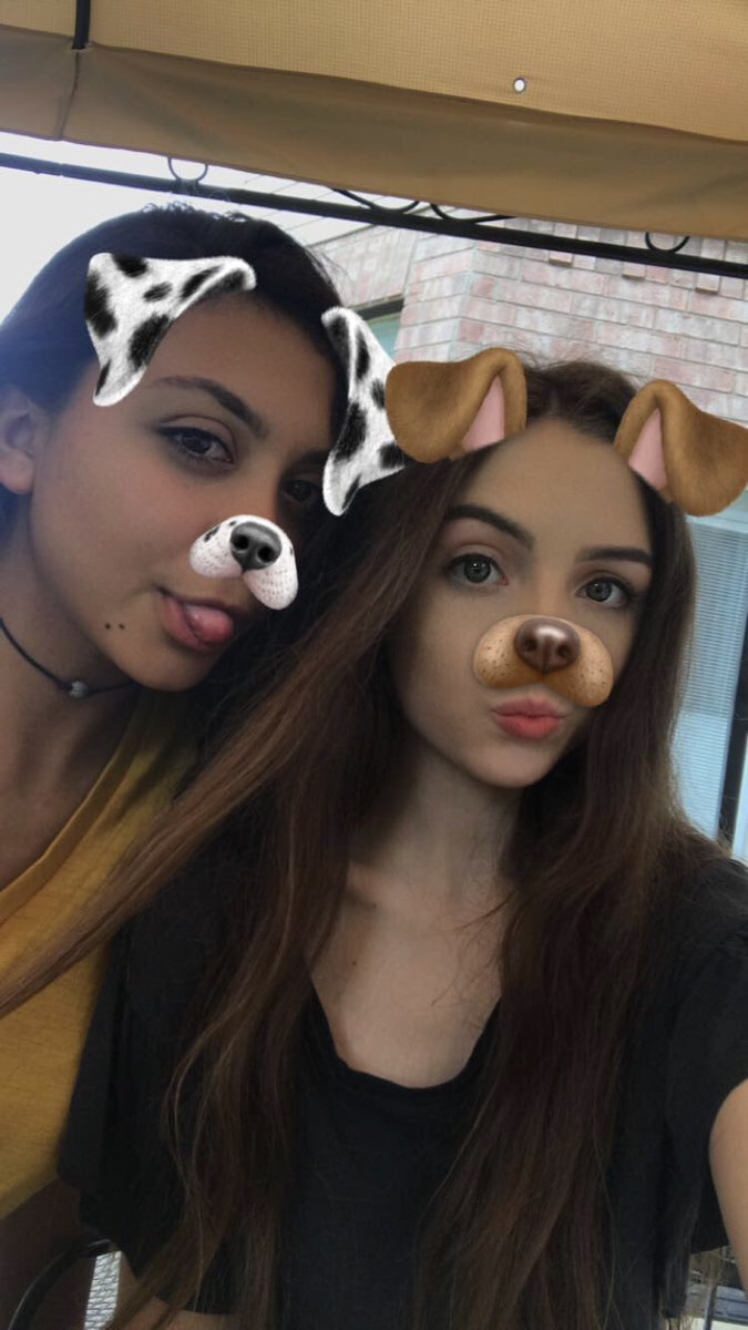 Haleyymichelle4's tweet photo. Happy birthday to the sweetest, realest, most lovable person I know <3 I don’t know what I’d do with my wife @christinarxder https://t.co/TLI8heqKVx