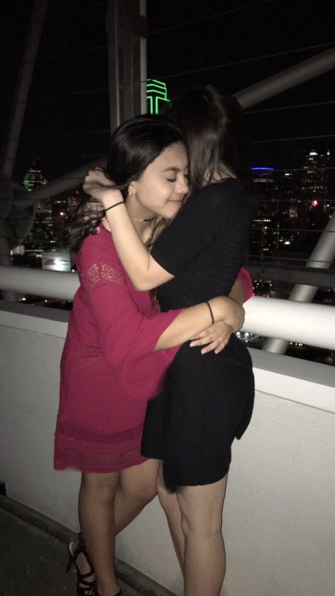 Haleyymichelle4's tweet photo. Happy birthday to the sweetest, realest, most lovable person I know <3 I don’t know what I’d do with my wife @christinarxder https://t.co/TLI8heqKVx