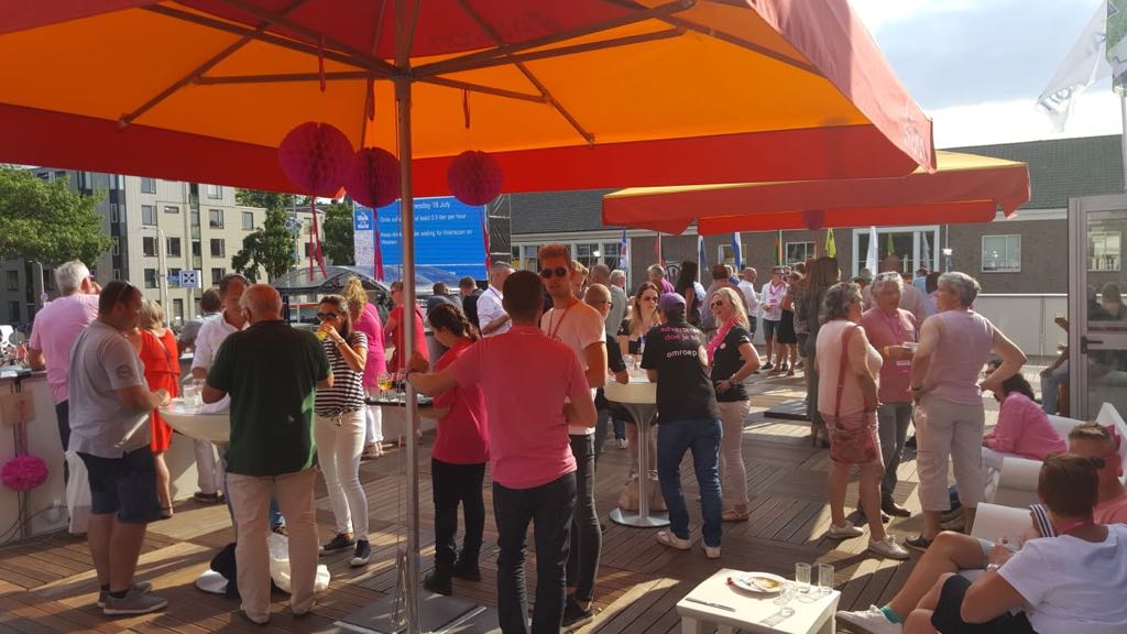 Identabv's tweet image. Het was een hele Fijne Woensdag! Iedereen hartelijk dank voor jullie aanwezigheid!

Samen met @isolvebv wensen we als trotse ICT-partner van @St_DE4DAAGSE alle wandelaars heel veel succes met de laatste loodjes!

#isolve #identa #4d18 #vierdaagse #wedren #nijmeegsevierdaagse