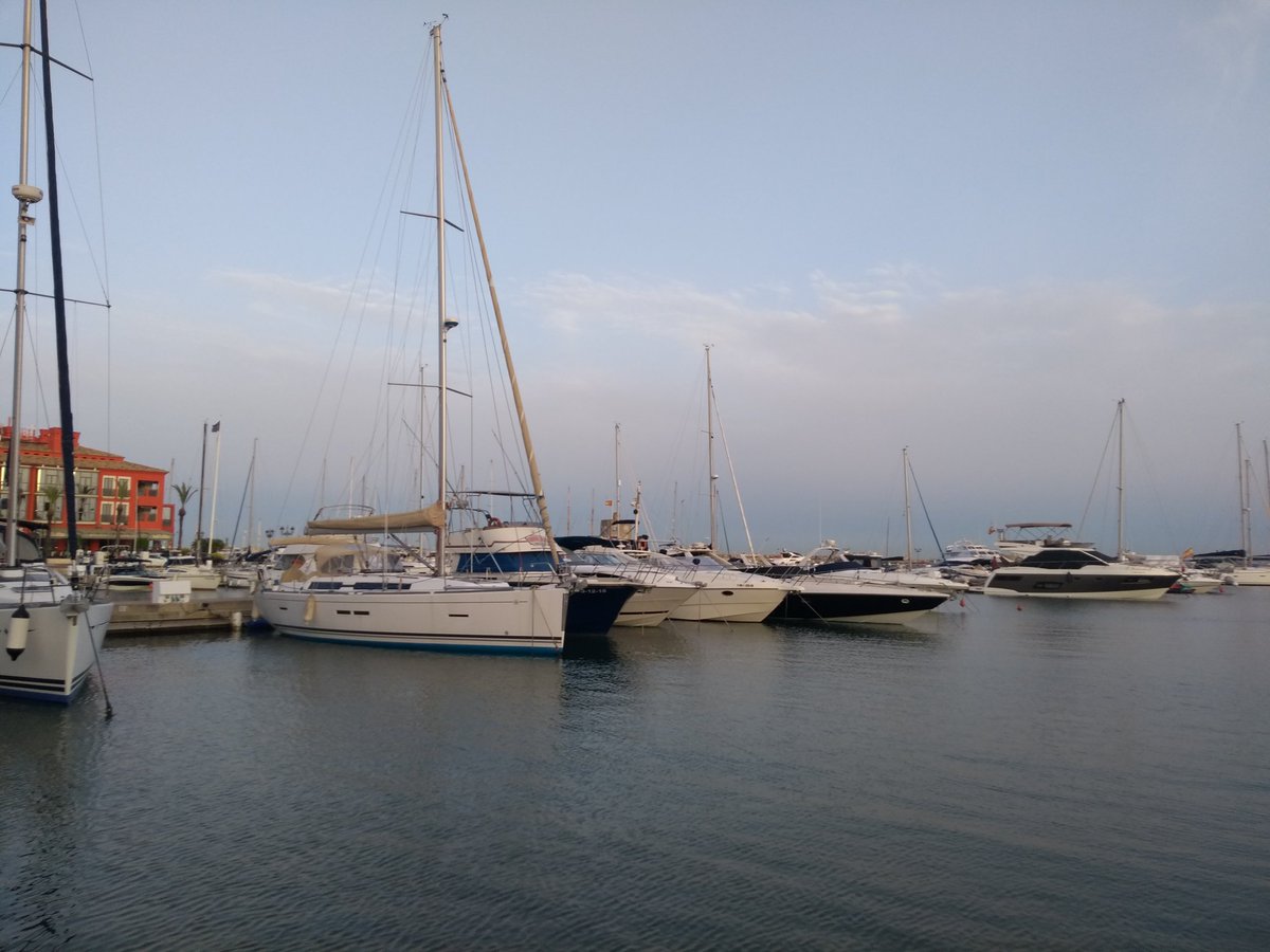 FramwellgatePE's tweet photo. @Framheadteacher @framteaching great evening stroll and ice cream at the port. Final scores are in 1st #teamsands joint 2nd #teamlutynski #teamslane #teamboreland 5th #teamwoodfine 6th #teamlove #framdomalaga https://t.co/GMFqSHfla2