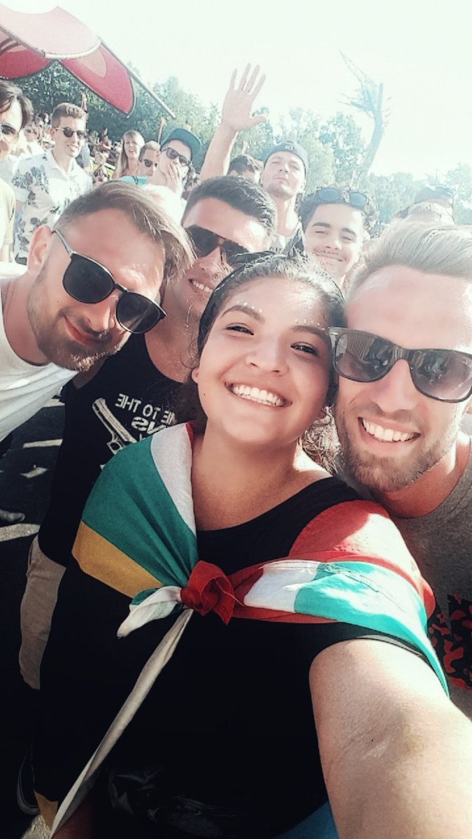 cata_barja's tweet photo. I'm not going to lie.. I'm so jealous I'm not at #Tomorrowland right now. Everyone there ENJOY IT and be safe ❤❤❤ https://t.co/F4XO6nOtOX