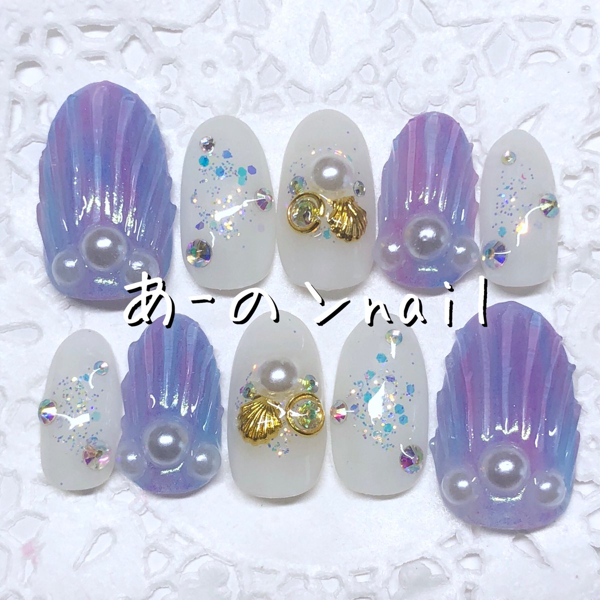 あ のンnail ネイル垢 紫と青の縦グラデーションに人魚の鱗ネイル Nailstagram ネイルアート ネイルチップ ネイルブック おしゃれさんと繋がりたい ネイル好きさんと繋がりたい ネイル ネイルデザイン ネイルチップ販売 ジェルネイル