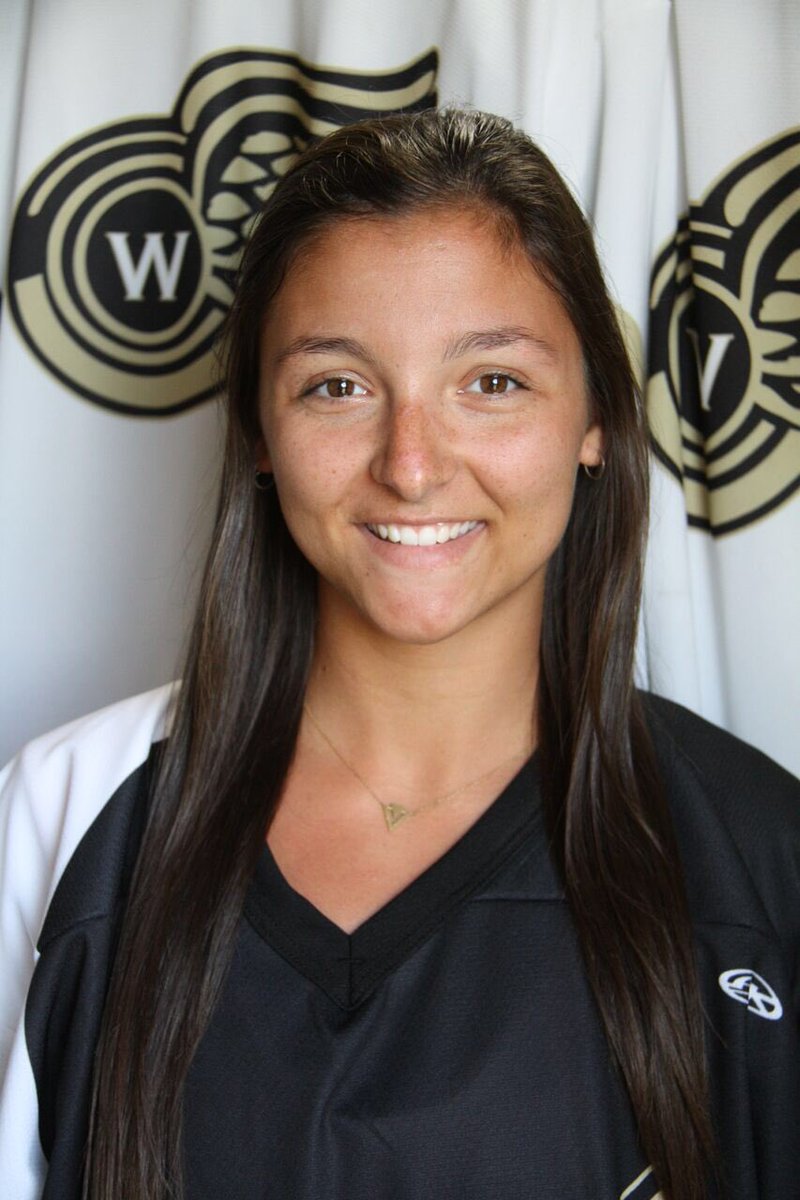 Saskconcerned's tweet photo. The Weyburn Richardson Pioneer Gold Wings are pleased to announced the 2018 Scholarship Recipients.
Esso Cup - South Country John Deere $1,000 Scholarship Recipient Janissa Cooley. https://t.co/yEv66LwVDn